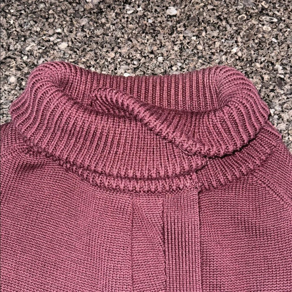Lululemon Karma Cocoon Wrap In Burgundy
